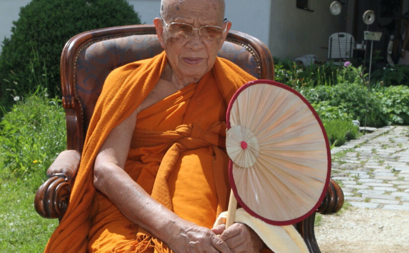 hrwürdige Phra Prom Mongkol Vi Ajahn Tong